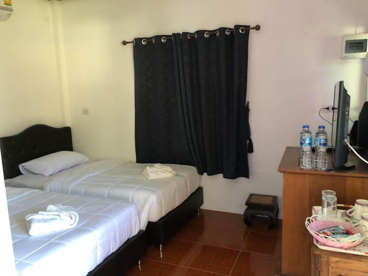 The Mountain View Hat Sai Ri Resort Chumphon Bagian luar foto