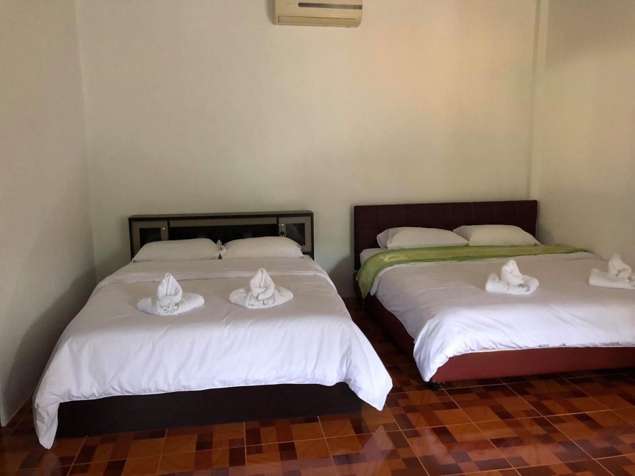 The Mountain View Hat Sai Ri Resort Chumphon Bagian luar foto