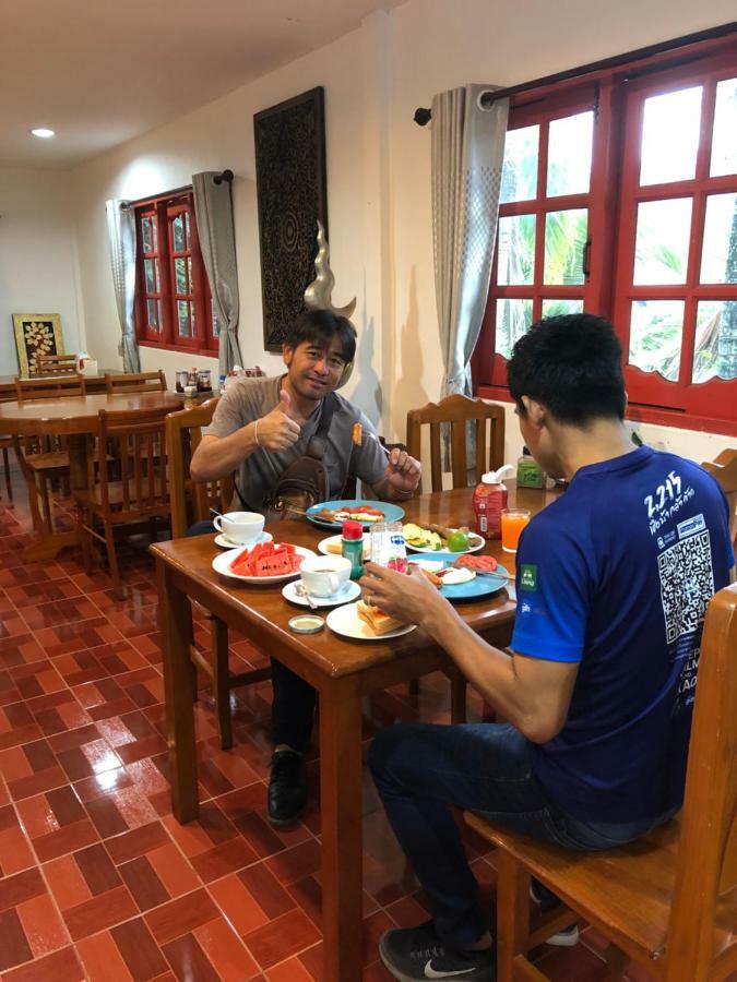 The Mountain View Hat Sai Ri Resort Chumphon Bagian luar foto
